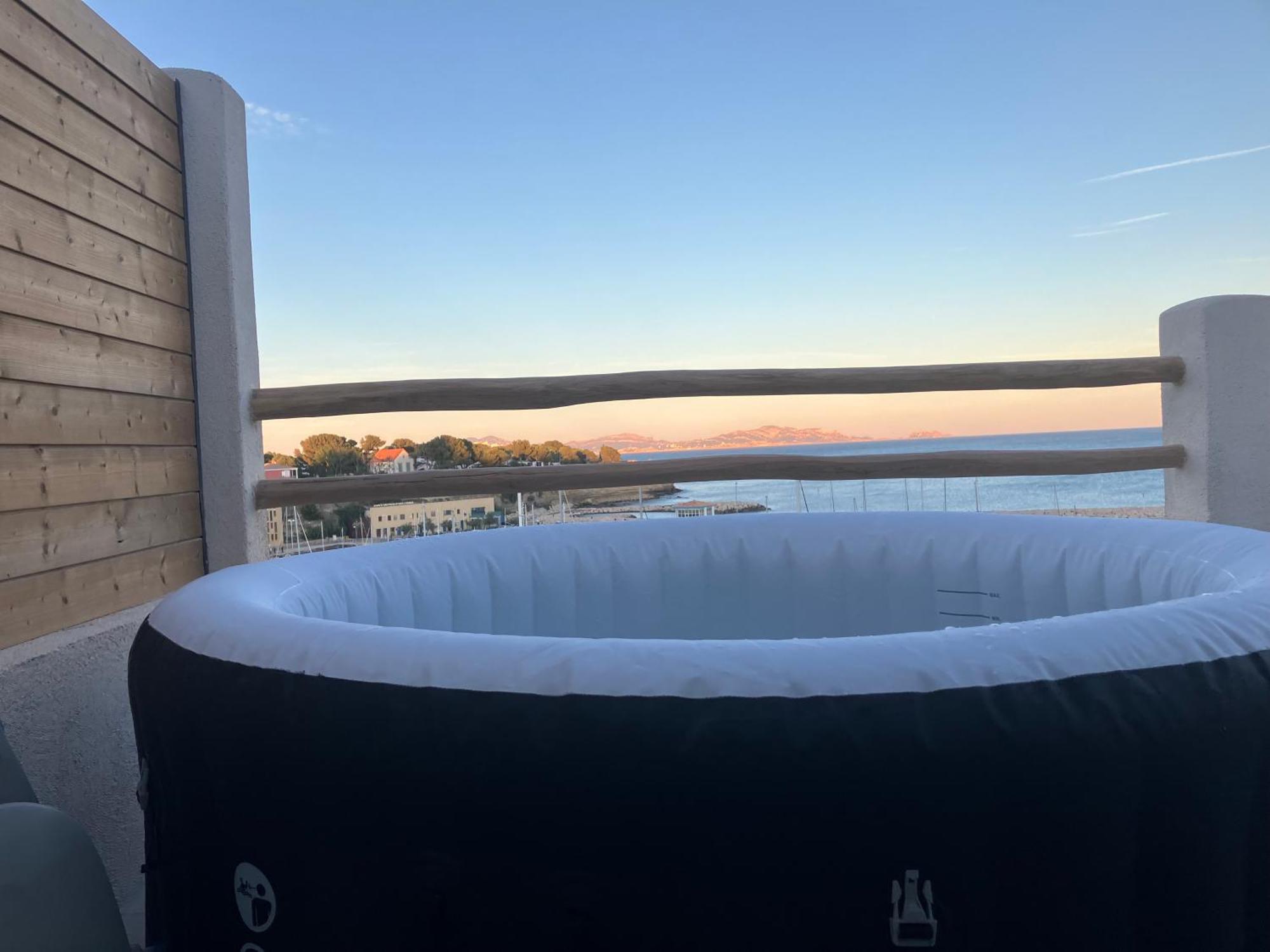 T2 Vue Sur Le Port Jacuzzi Terrasse Et Parking Carry-le-Rouet Exterior foto